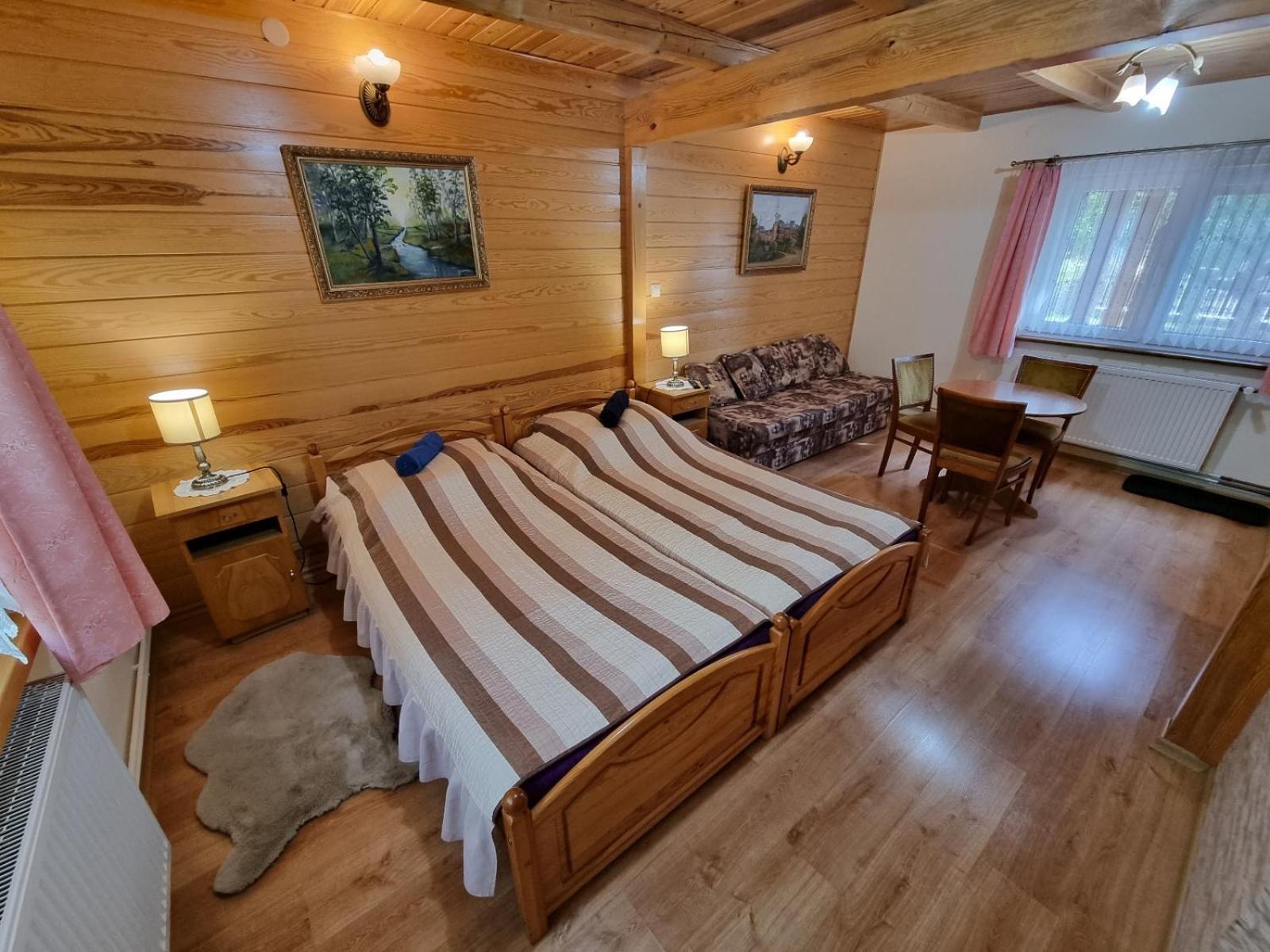 Domek Pod Klonem Agroturystyka Białowieża Exterior foto